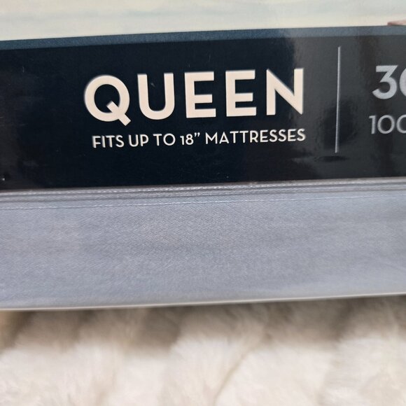 Queen Bed Sheet Set Even Temp 300 Thread Count Sky Blue (NWT) Still in Package - Picture 5 of 7